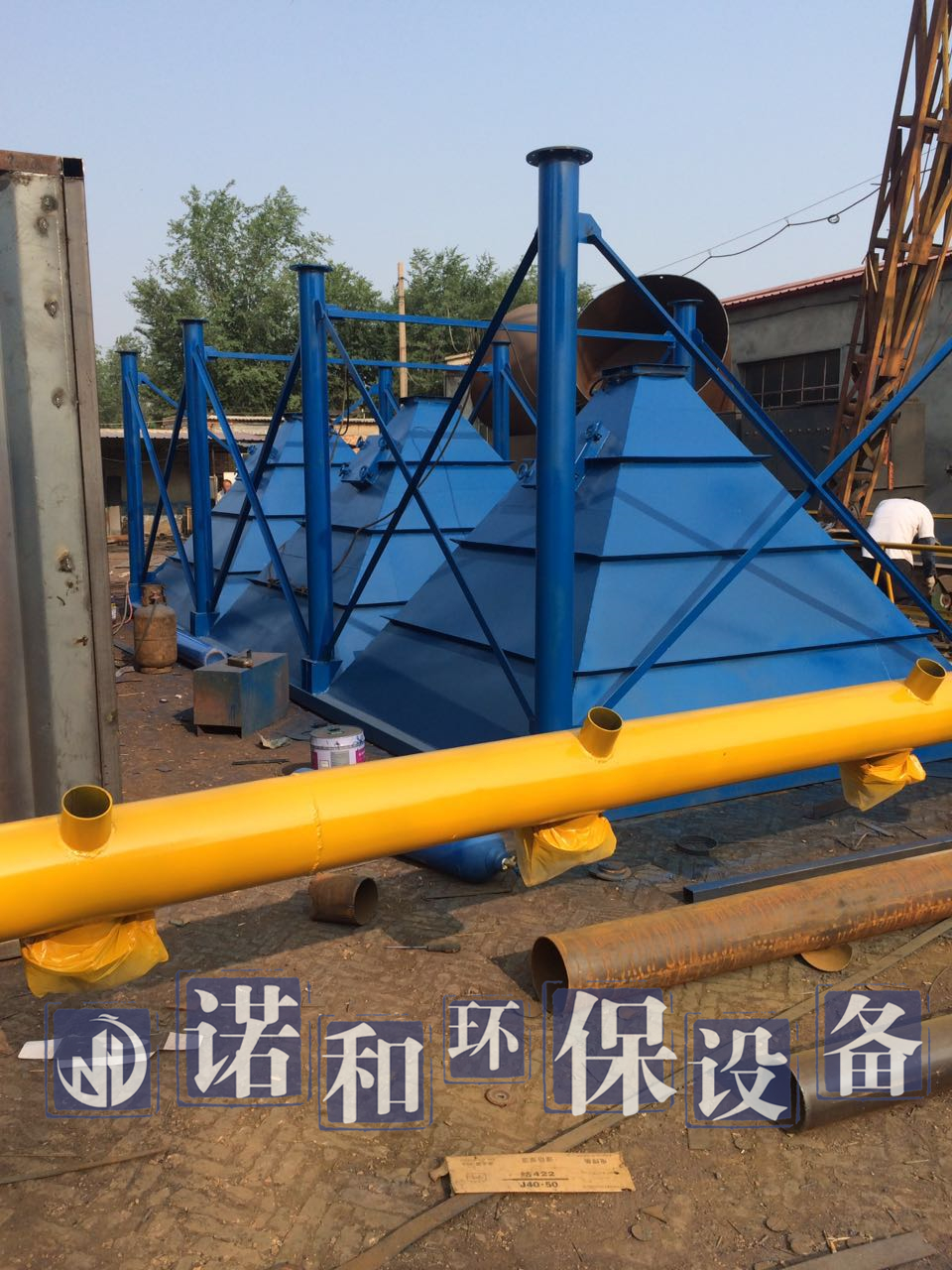 布袋除塵器及儲氣包示意圖
